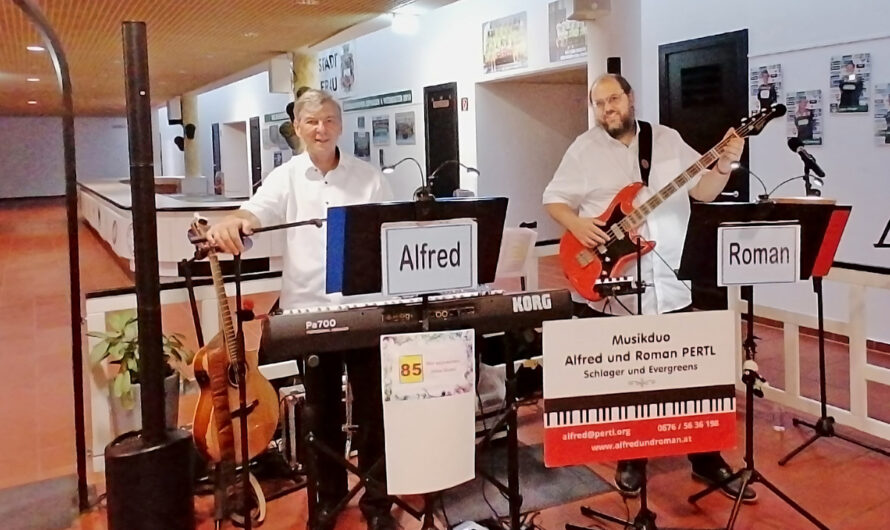 Alfred und Roman bei einer Geburtstagsfeier in Stockerau